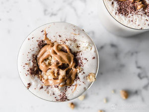 5 Minute Keto Cookies & Cream Milkshake